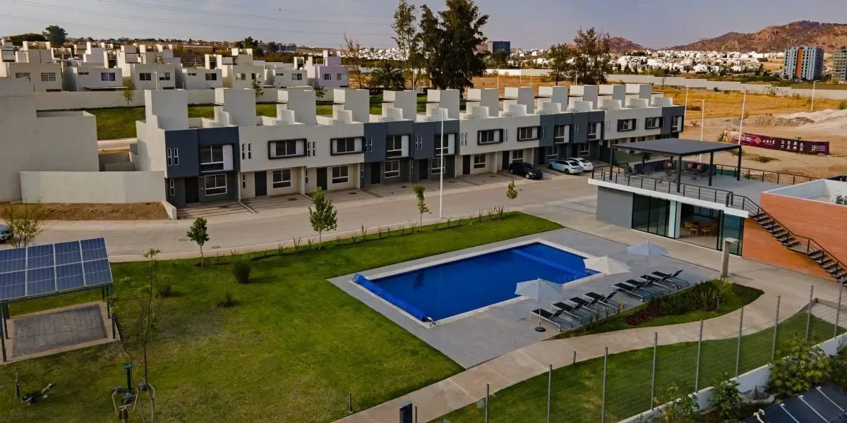 CASA NUEVA MODELO CYGNUS